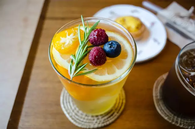 10-Homemade-Drinks-To-Lose-Belly-Fat-Fast-1